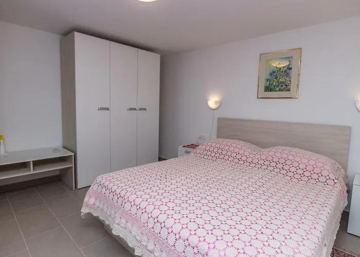 Apartment Nada Medveja
