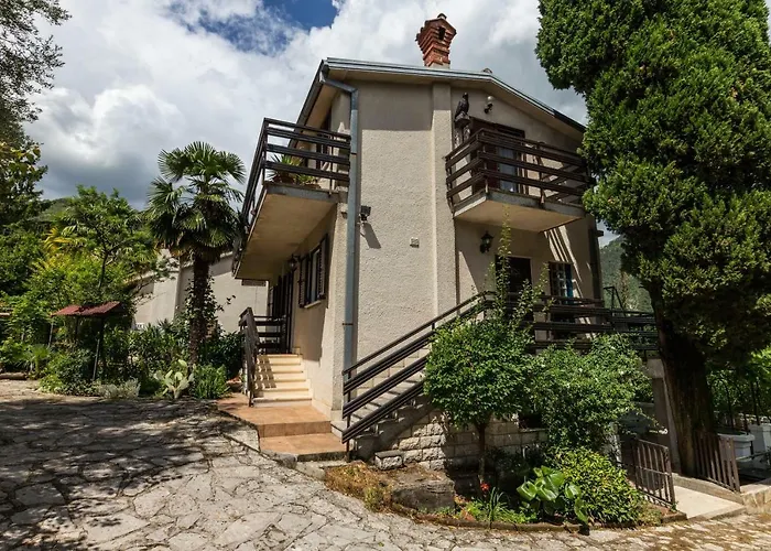 Apartment Nada Medveja